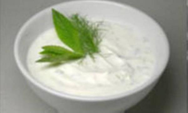 ماست چکیده چاق تان می کند ماست چکیده چاق تان می کند